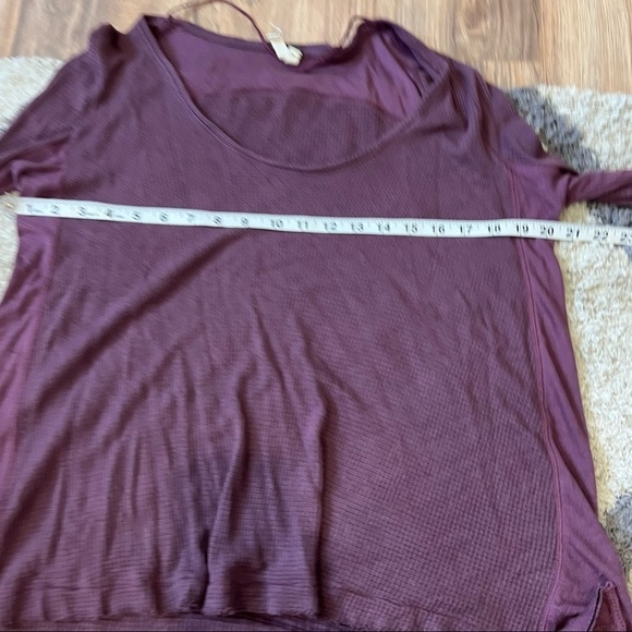 Free People Malibu High-Low Thermal Top - Picture 9 of 12